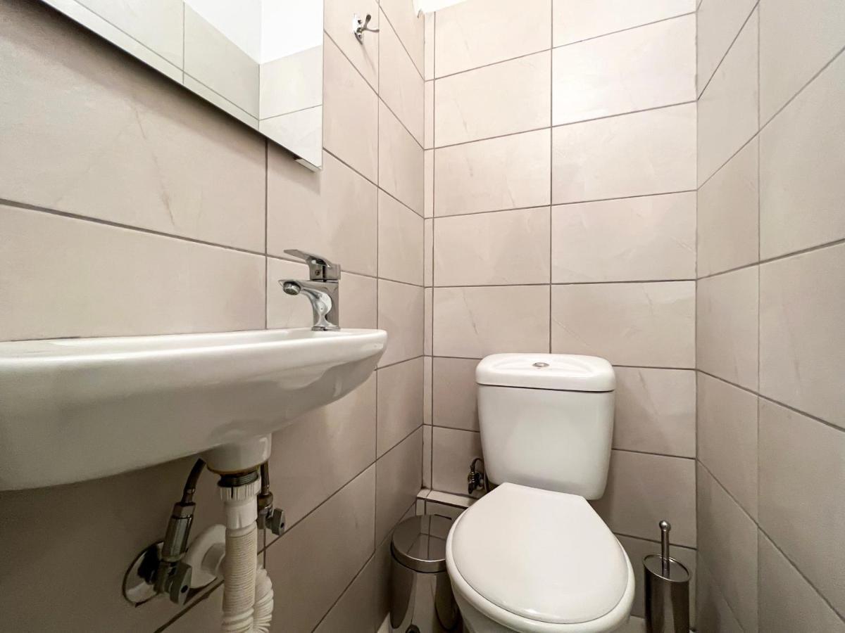 Chiou Spacious 90Sqm Apt In Atény Exteriér fotografie